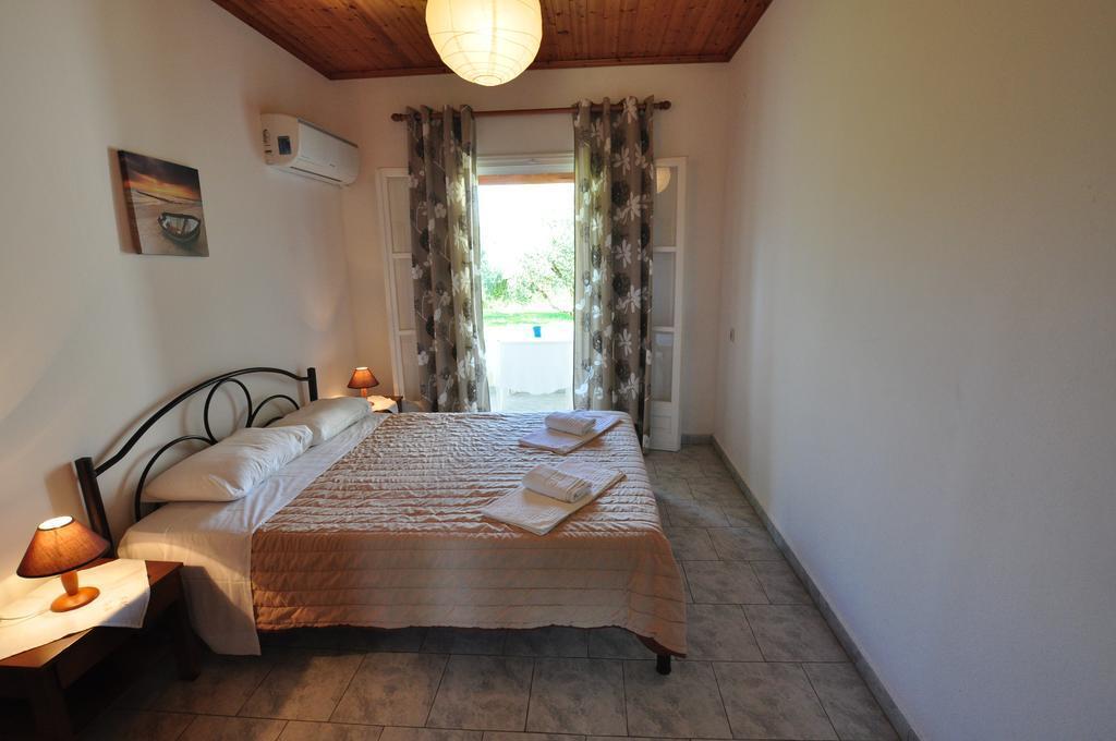 Liberty'S Studios Almiros Beach Екстериор снимка